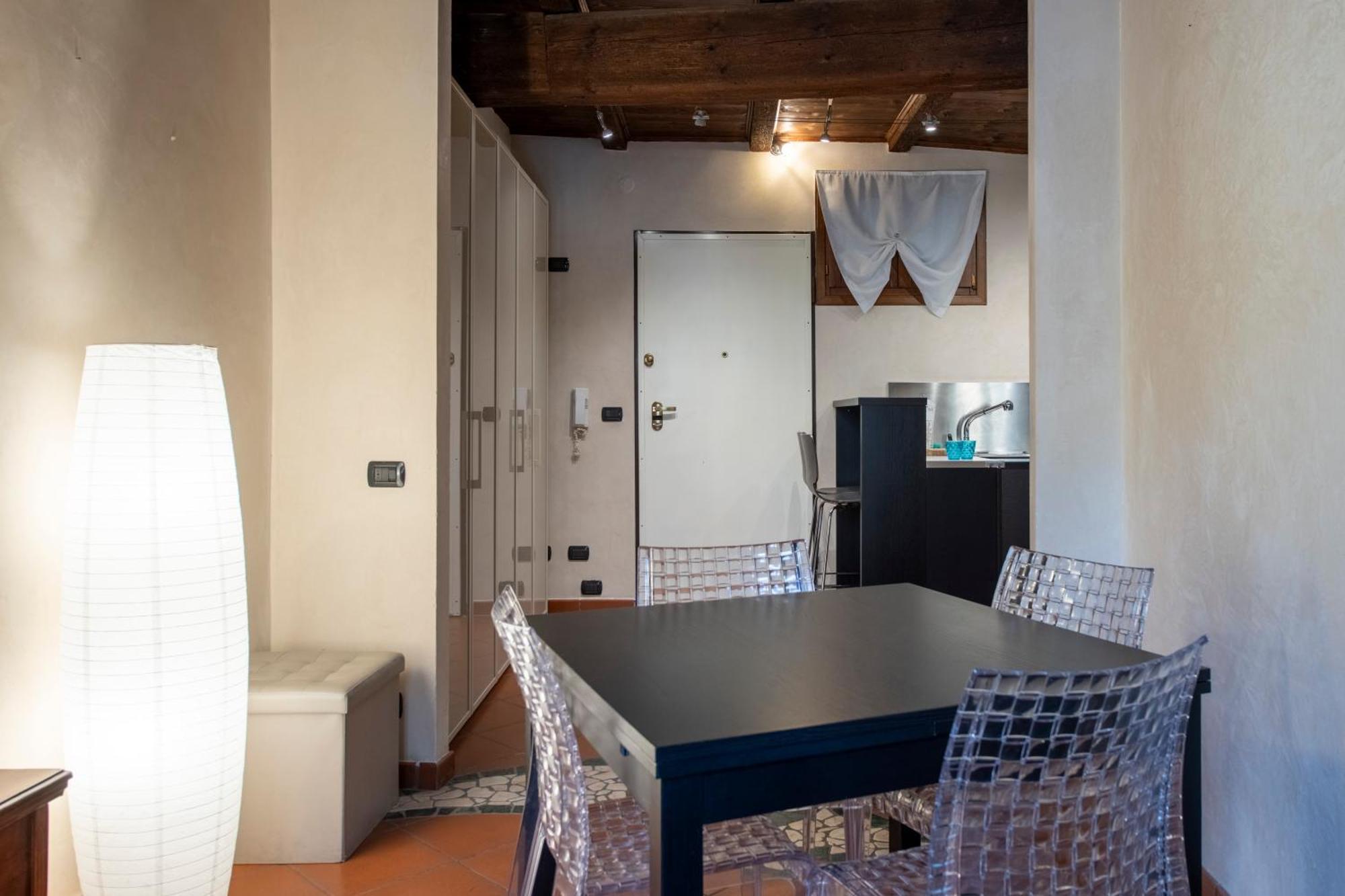 Ai Piedi Del Castello / 4Pl / Apt. Full Verona Exterior photo